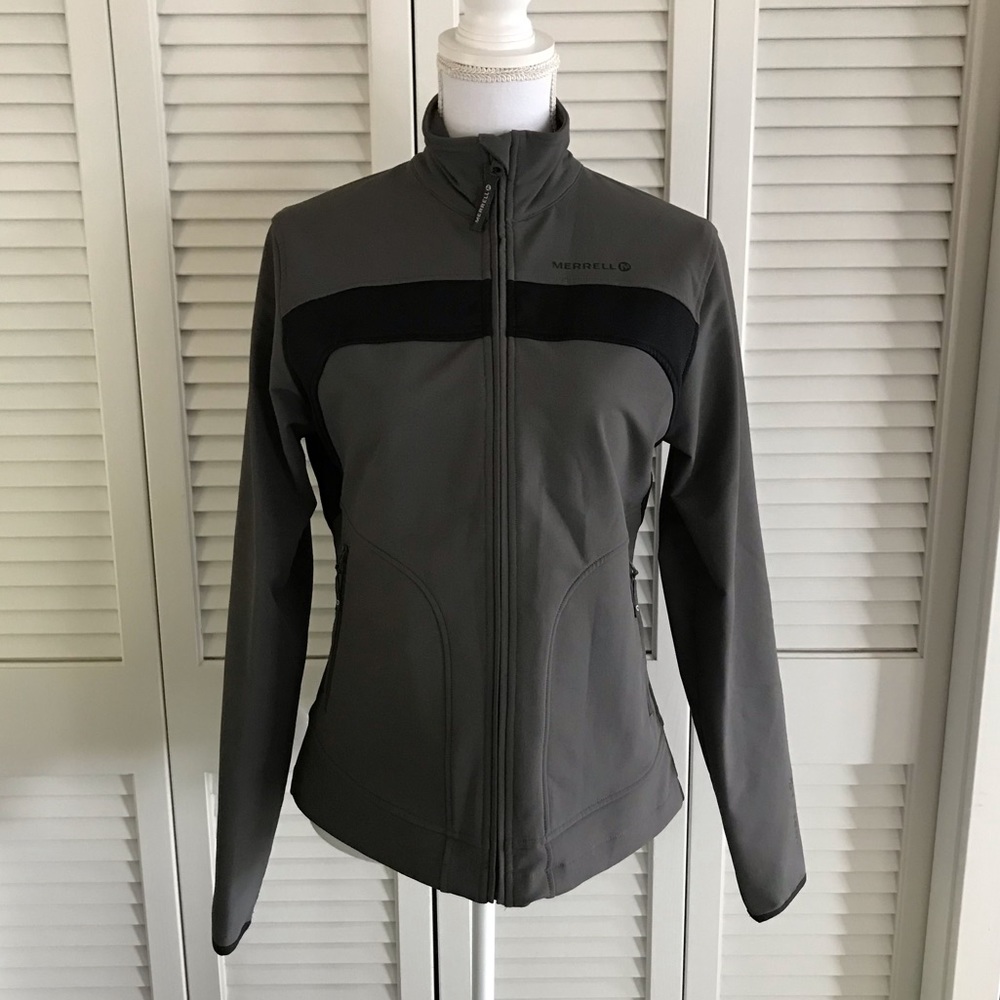 Merrell Women’s Full Zip Jacket in Aeroblock M